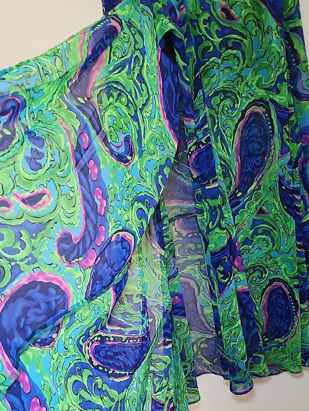 Show Me Your Mumu Vibrant Green & Blue Paisley Maxi Wrap Skirt size Small - Picture 15 of 16